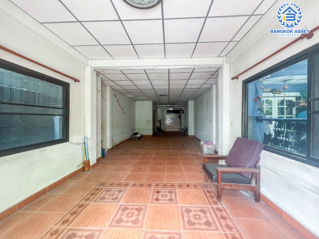 *****ทาวน์เฮ้าส์มือสองย่านนนทบุรี ม.ลภาวัล3 บางใหญ่-เซ็นทรัลเวสต์เกต เนื้อที่ 16 ตร.ว. ฟังก์ชัน 3 ห้องนอน 2 ห้องน้ำ แถมฟรี! 4 เครื่องปรับอากาศ ทำเลดี เดินทางสะดวก ใกล้รถไฟฟ้าสายสีม่วง "สถานีตลาดบางใหญ่" และเซ็นทรัลเวสต์เกต จองเลย!